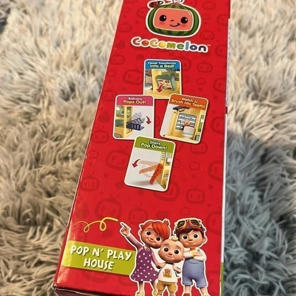 COCOMELON Pop N Play House - Picture 3 of 4